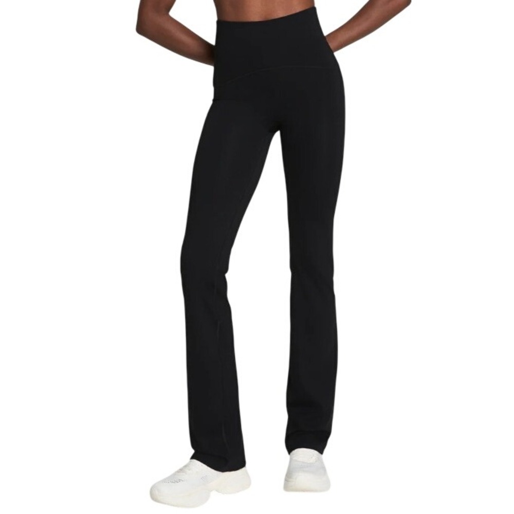 SPANX Womens S‎ SPANXshape Booty Boost Flare Pant